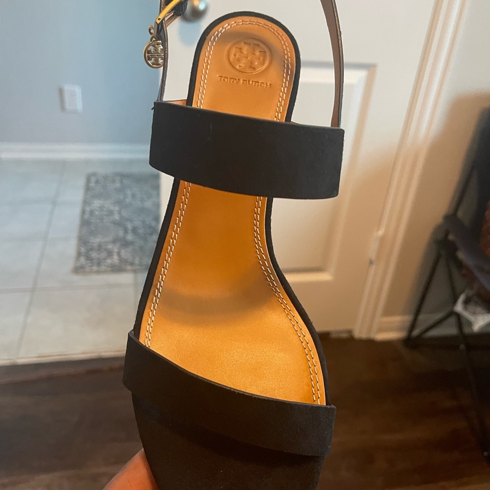 Tory Burch Mini Benton Wedge With Strap Gem